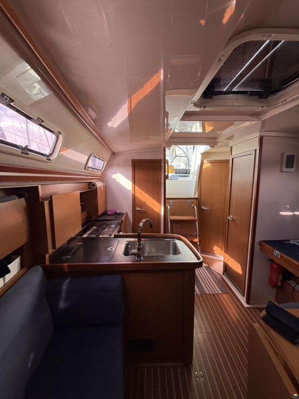 Hanse 355