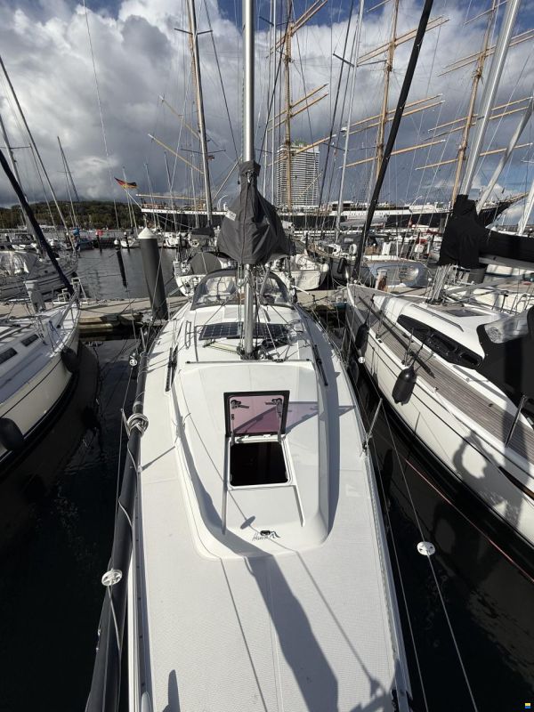 Hanse 355