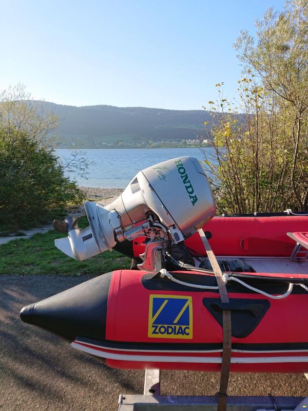 Honda Monteur 40 ch 4 temps idéal pour Zodiac