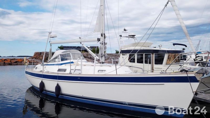 Hallberg-Rassy 37
