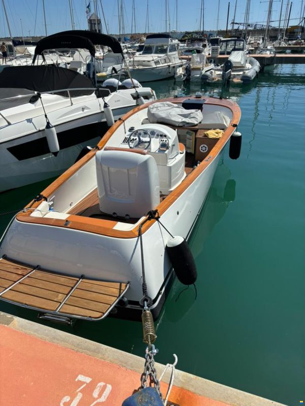 3D Tender Open Original Marine Ribs