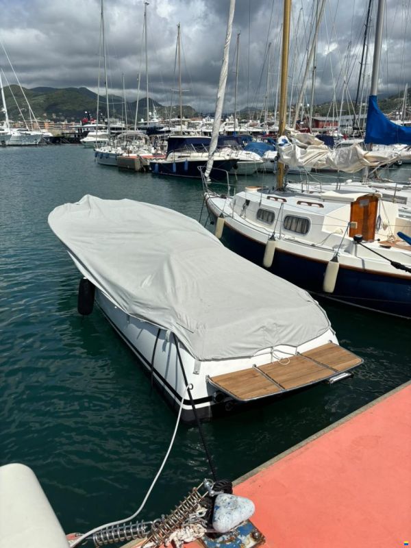 3D Tender Open Original Marine Ribs