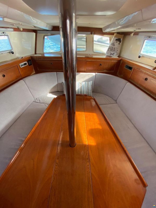 Anne Wever KETCH TRINTELLA IV