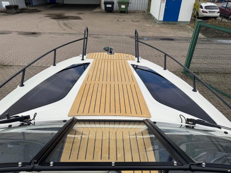 Quicksilver 755 Cruiser Edition DeLuxe