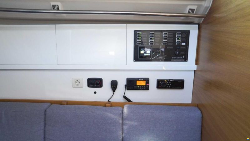 Salona 380