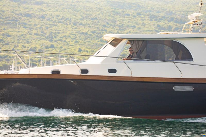 Brodoremont Adria mare 38