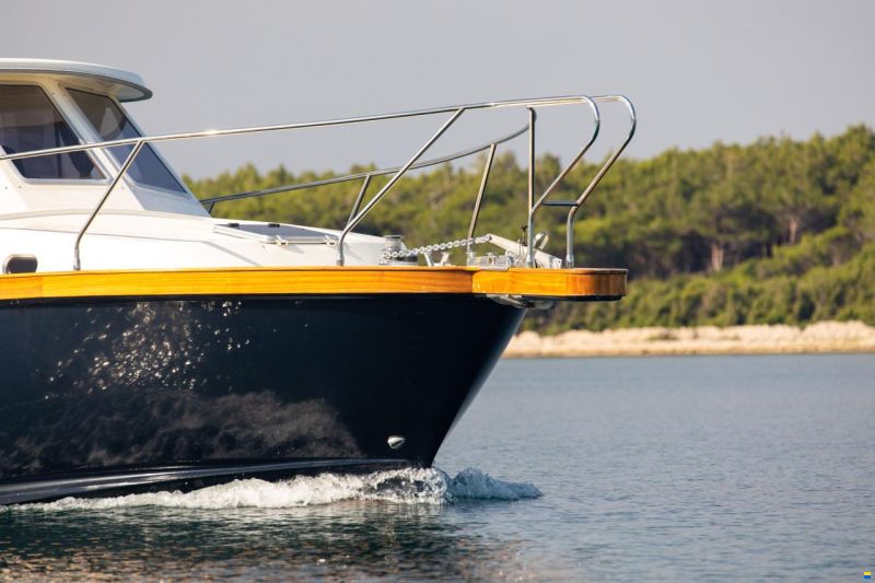 Brodoremont Adria mare 38