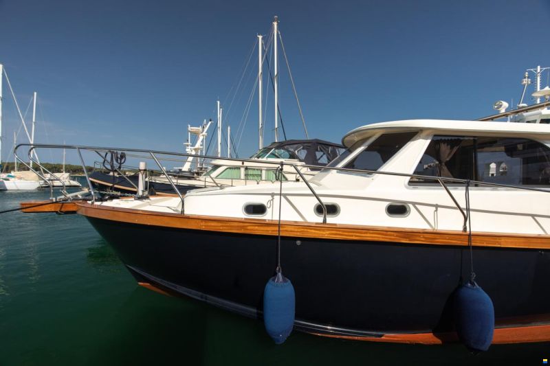 Brodoremont Adria mare 38
