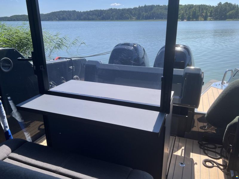 XO Boats EXPLORER