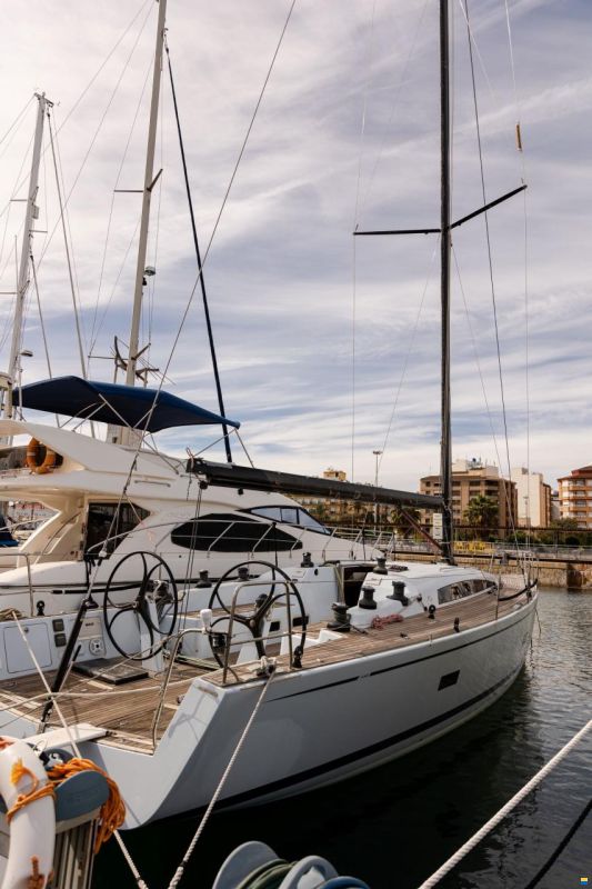 SLY YACHTS 47 Avis