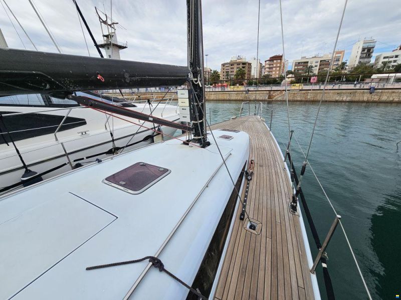 SLY YACHTS 47 Avis