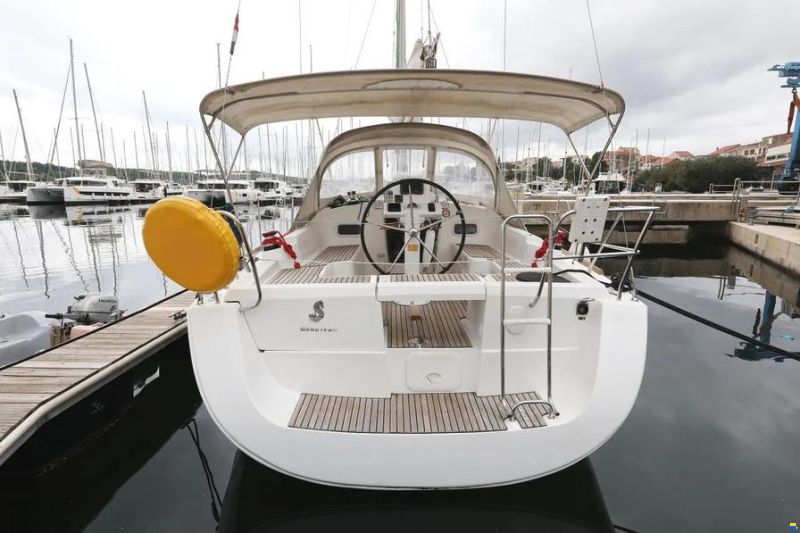 Beneteau Oceanis 34