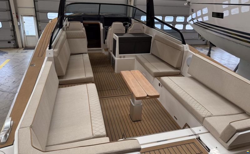X-Yachts X-Power 33C