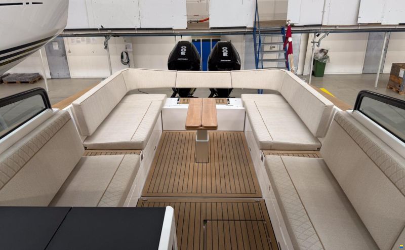 X-Yachts X-Power 33C