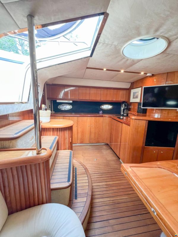 Sunseeker Camargue 50