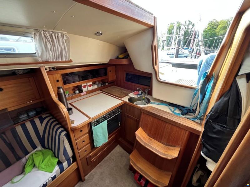 Hanse 331