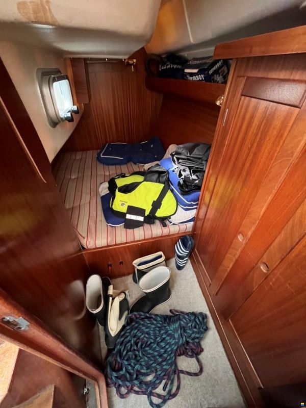Hanse 331