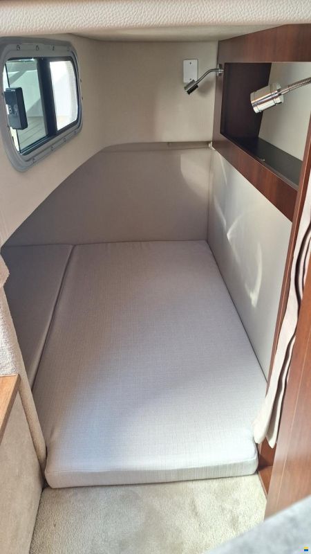 Chaparral Signature 270