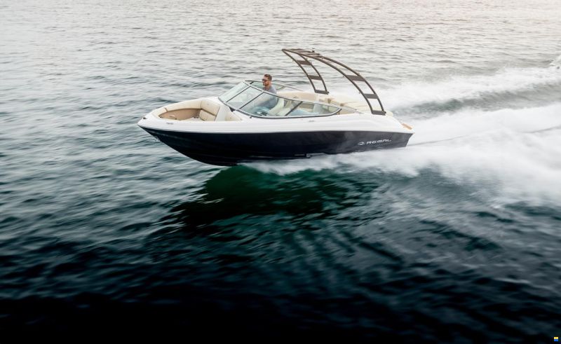 Regal 2000 ES