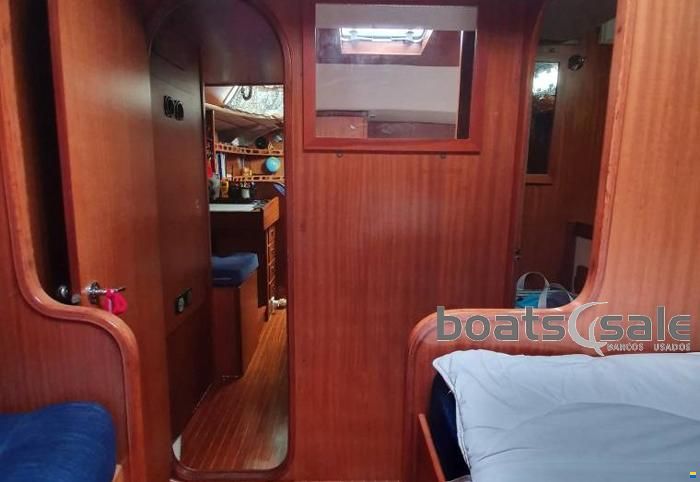 36 Mistral