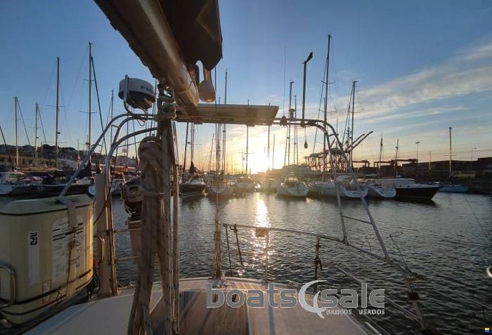 36 Mistral
