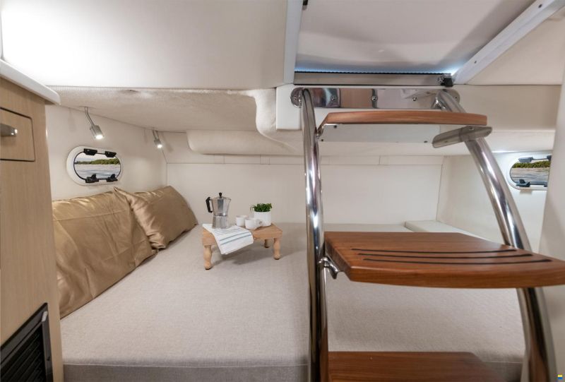 Regal 26 Express