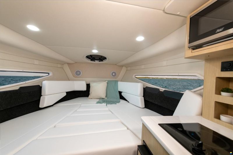 Regal 26 Express