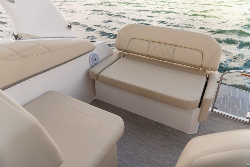 Regal 26 Express