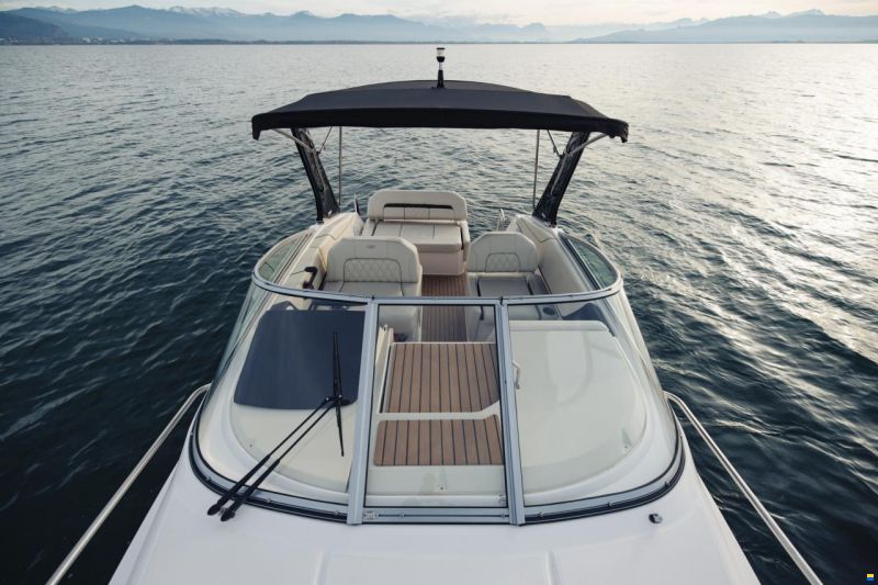 Regal 26 Express