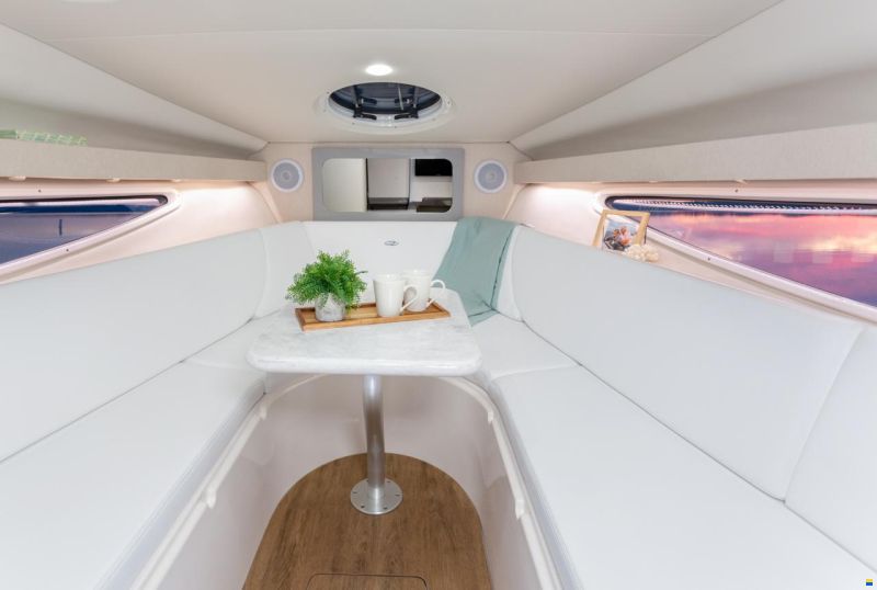Regal 28 Express
