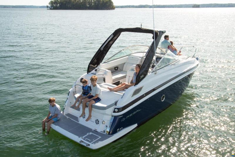 Regal 28 Express