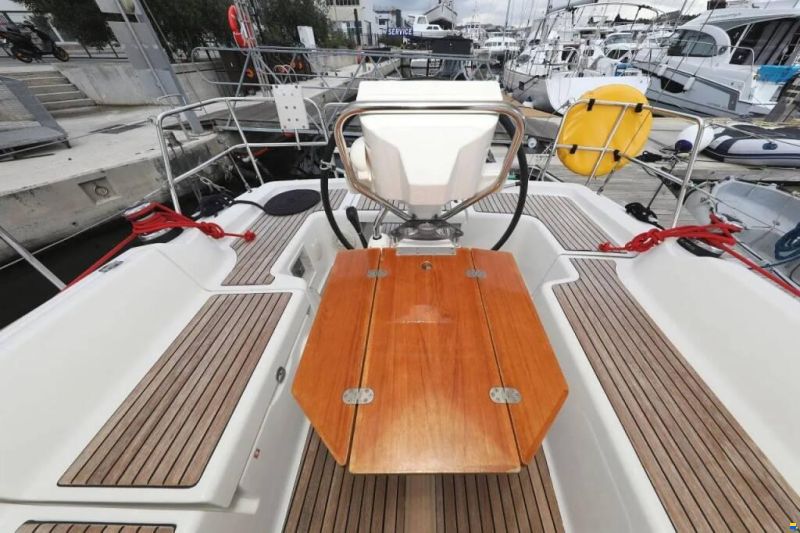 Beneteau Oceanis 34