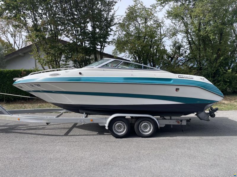 Mariah Z 225 Davanti