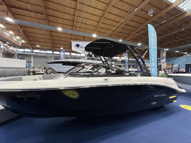Bayliner V22i