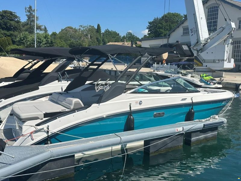 Sea Ray SLX 260 Surf