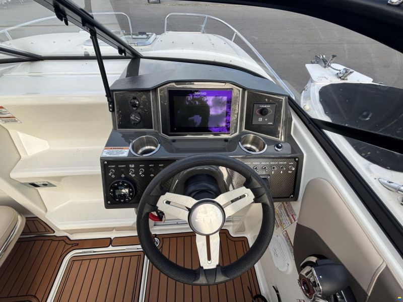 Bayliner VR 6 Cuddy OE