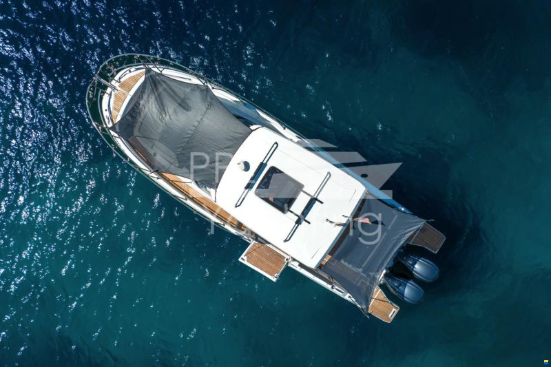 Jeanneau Cap Camarat 10.5 WA II