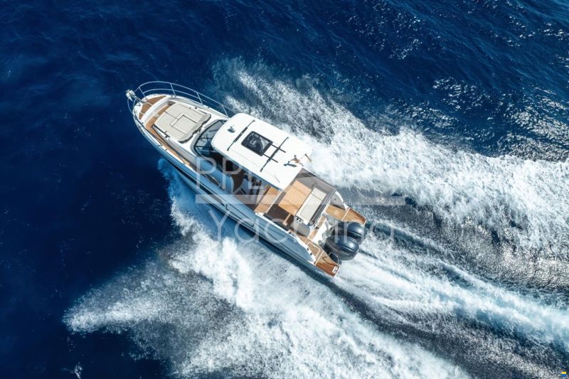 Jeanneau Cap Camarat 10.5 WA II
