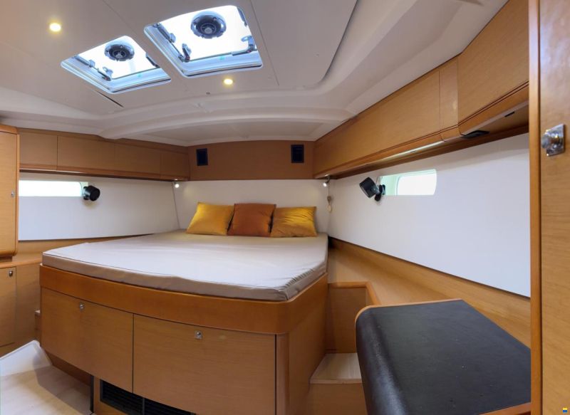 Jeanneau Sun Odyssey 469