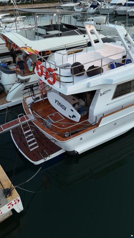 Astondoa A165