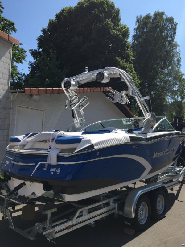 MasterCraft X-20