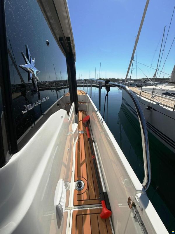 Jeanneau Merry Fisher 1095