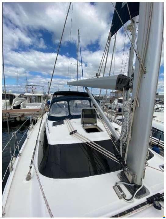 Hunter 50 Centercockpit