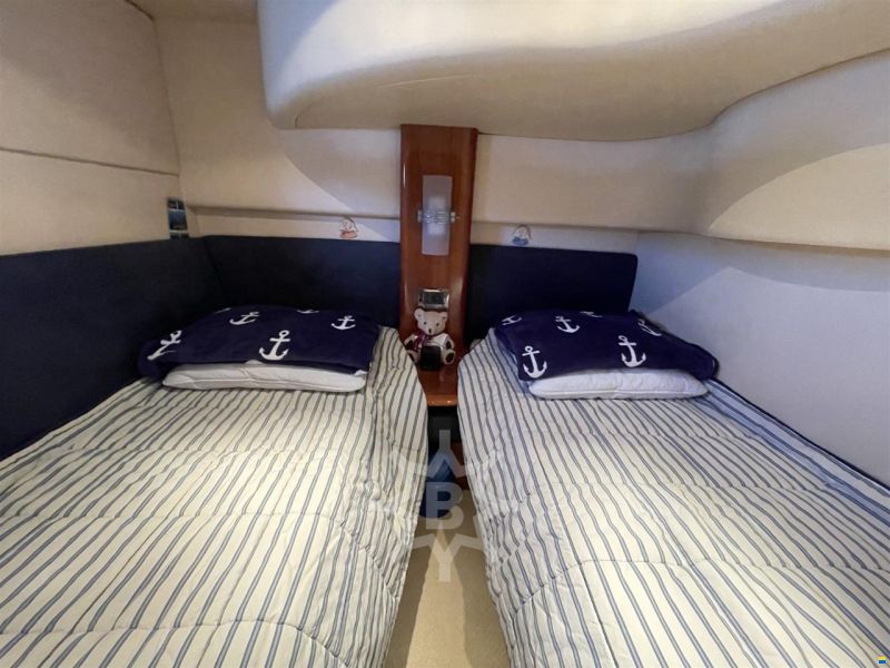 Azimut 42
