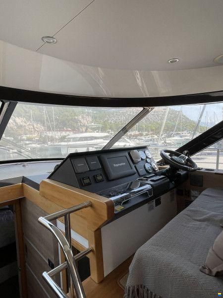 Sealine F42/450