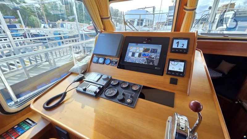 Linssen Dutch Sturdy 380 AC