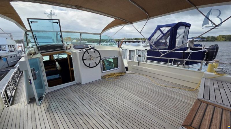 Linssen Dutch Sturdy 380 AC