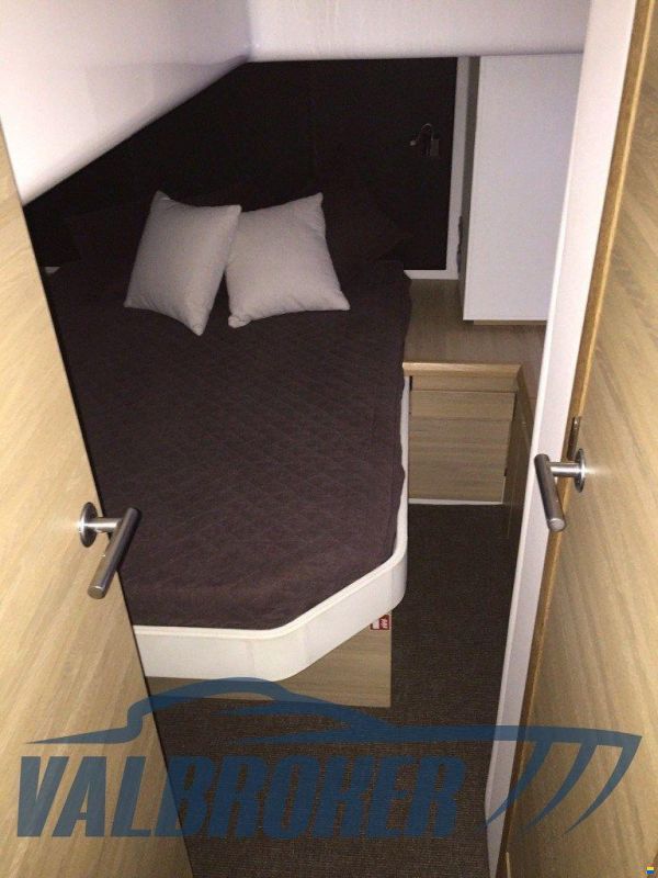Sealine SC 47