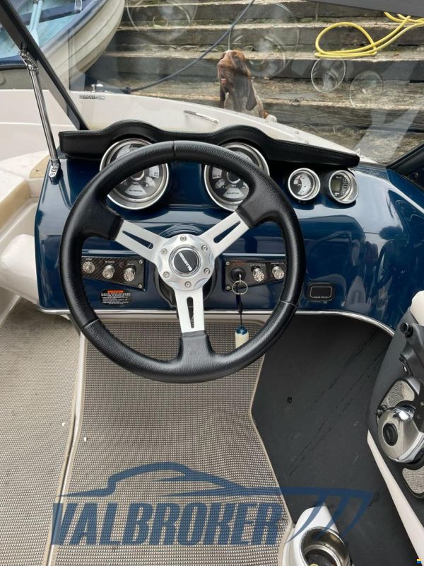 Glastron GT 185