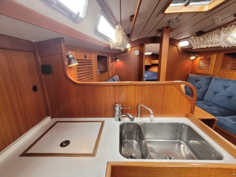 Hallberg-Rassy 31
